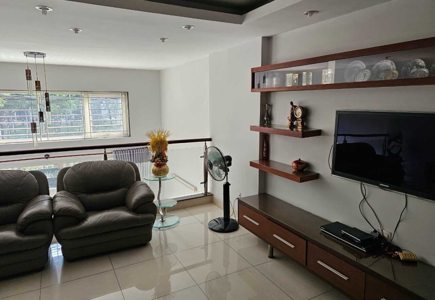 0909227199 Bán Nhà đường số , KDC Trung Sơn, Bình Chánh Gần Lotte Quận 7 Cách bệnh viện Nam Sài Gòn vài bước chân