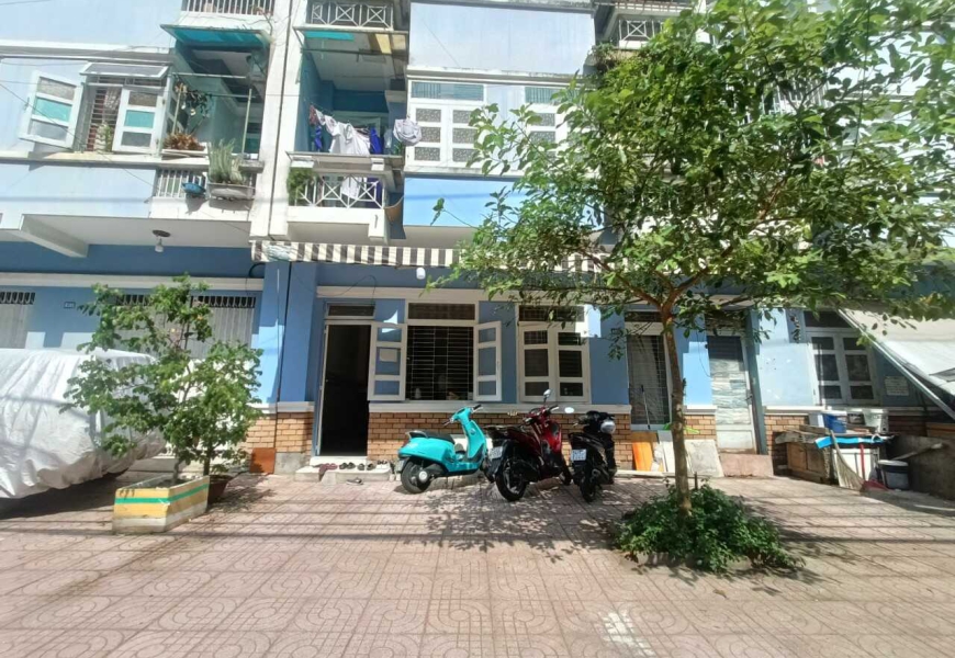 Hót! Nhà MT 61m2 Đường Nhựa lớn 24m - Giá 3.8 Tỷ Tl Bán Nhà MT Kinh Doanh Buôn Bán Quận 7