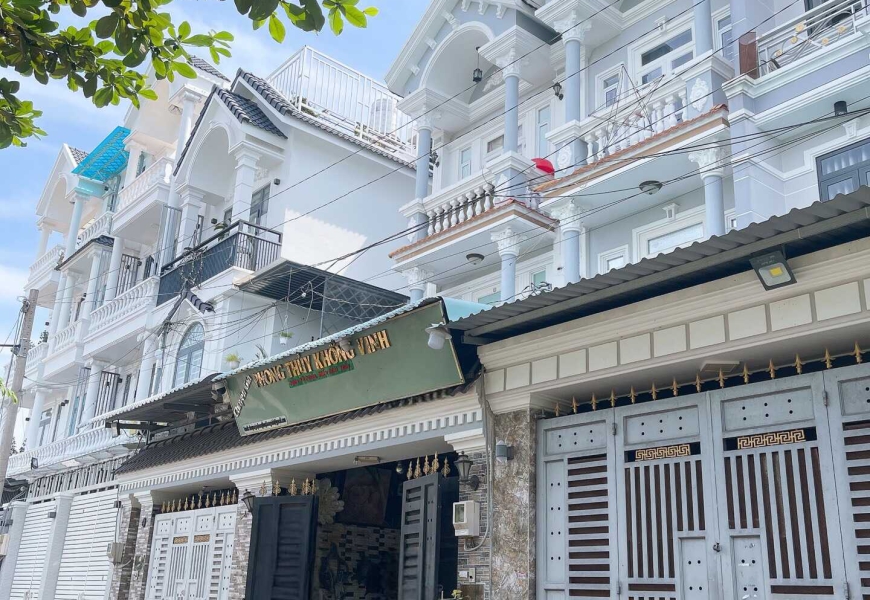 cần bán nhà diện tích sàn 162.9m,hẻm nhựa 6m,đường đào tông nguyên,thị trấn nhà bè