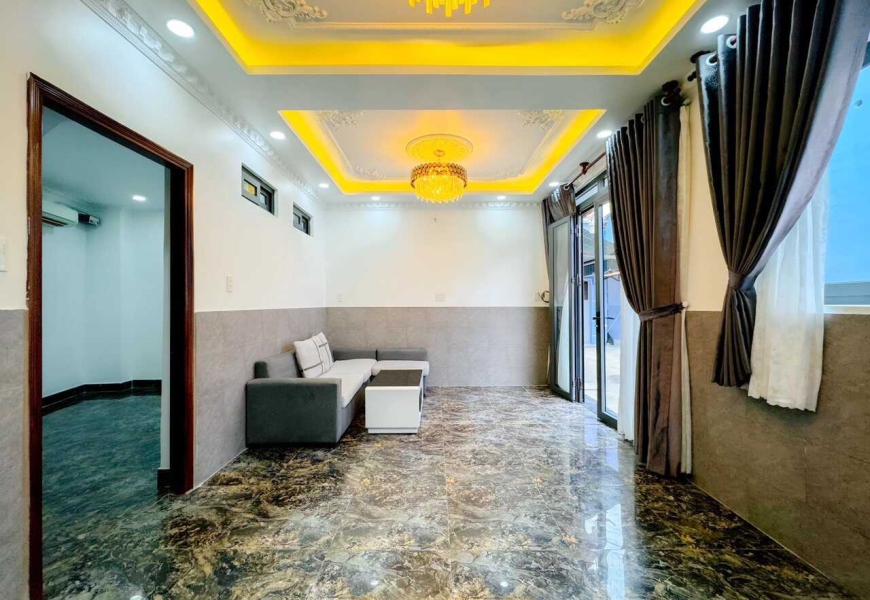 Giá tốt nhất tại phường Tân Phú , quận 7 cách mặt tiền Huỳnh tấn phát 80m . Giá chỉ với 4 tỷ 490