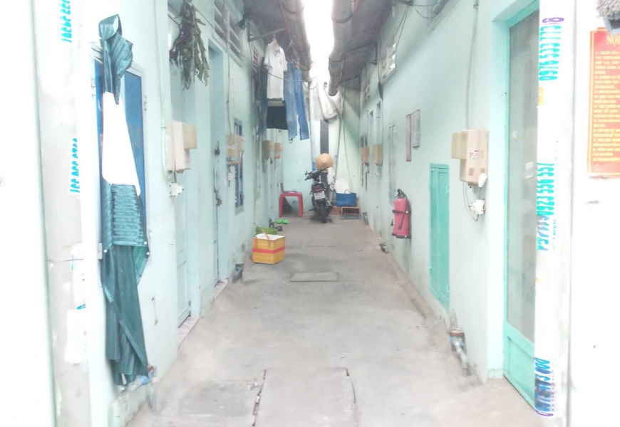 Bán đất tặng nhà có 7 căn trọ,xã phước lộc,Nhà bè,gần cầu phước lộc Dt 215m2……Giá 7,8tỷ TL  Có thu nhập 15tr/tháng
