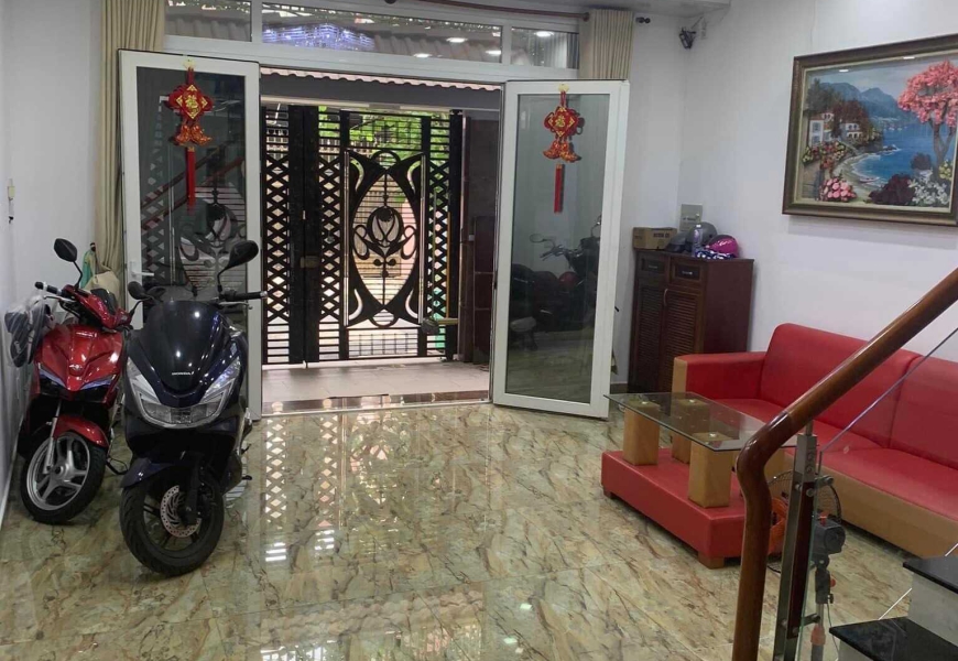 Giảm nửa tỷ chỉ còn 11 tỷ. Bán nhà 2 mặt tiền trước và sau full nội thất đầy đủ khu Bộ Công An, đường Nguyễn Văn Quỳ, dân cư an ninh tuyệt đối