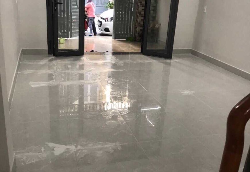 0909227199 BÁN NHÀ 2 TẦNG. NHA 1 XẸT. KHU DÂN CƯ ĐÔNG ĐÚC. HẺM THÔNG TỨ TUNG. HEM 8M. 2 XE HOI TRANH NHAU THOAI MAI NHA. - VỊ TRÍ NHÀ: HEM 502. DUONG HUYNH TAN PHÁT. THONG QUA ĐƯỜNG LY PHUC MAN. PHƯỜNG BINH THUẬN. QUẬN 7.