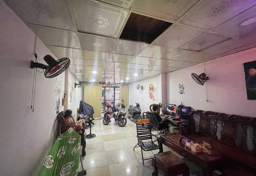 0909227199 Cần tiền bán nhà MT hẻm xe hơi 1041// trần xuân soạn , p.tân hưng ,q7