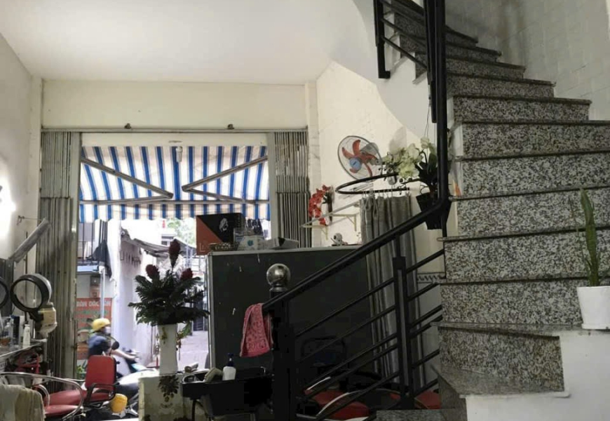 NHÀ 2 TẦNG -MẶT TIỀN KINH DOANH - GẦN CHỢ TÂN MỸ - QUẬN 7 . HẺM XE HƠI - NHÀ ĐANG KINH DOANH TIỆM LÀM TÓC - 1 BƯỚC RA NGUYỄN THỊ THẬP