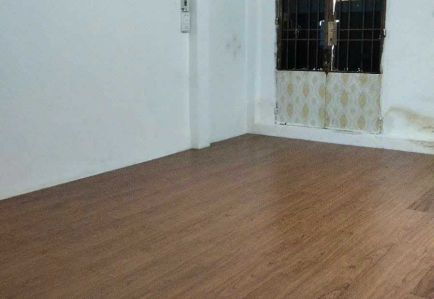 Cho thuê nguyên căn MT đường số p Tân quy Q7.....Giá chỉ 10tr/tháng