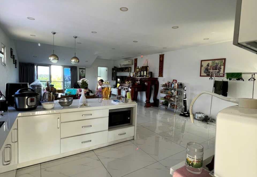 Bán biệt thự Dargon Parc 2,mặt tiền đường nguyễn hữu thọ,xã phước kiểng,Nhà bè