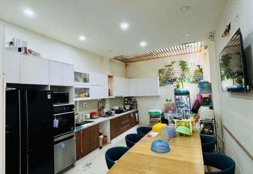 Bán nhà Mặt Tiền đường số 30 KDC Tân Quy Đông- p.Tân Phong, Quận 7