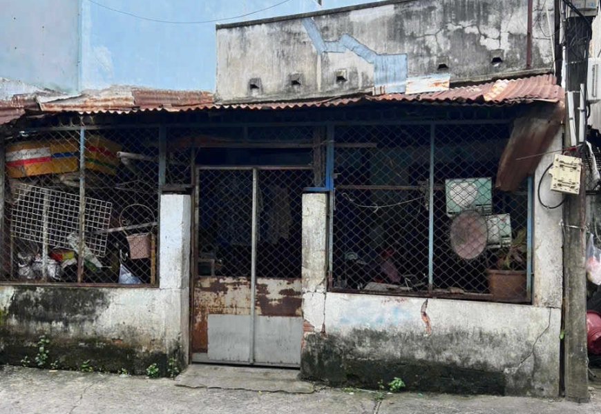 Bán gấp nhà cấp 4 hẻm 205 Huỳnh Tấn Phát, P. Tân Thuận Đông, Quận 7