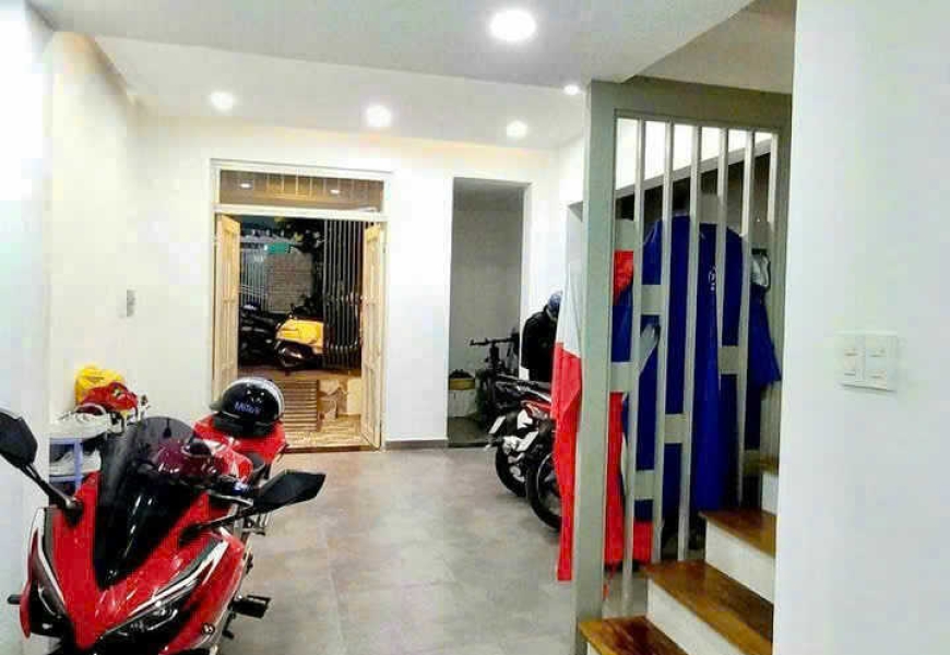 Bán nhà phố hẻm 314 Huỳnh Tấn Phát, Phường Tân Thuận Tây, Quận 7