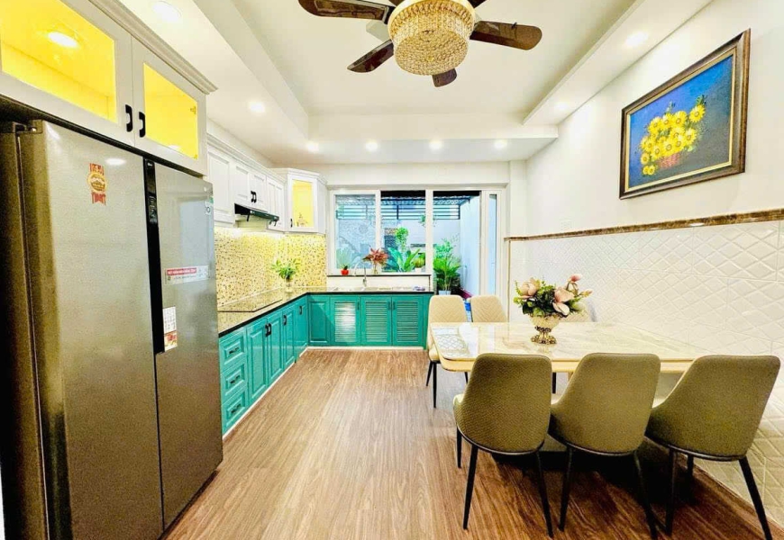 Hot hot cần cho thuê mặt tiền đường số 43