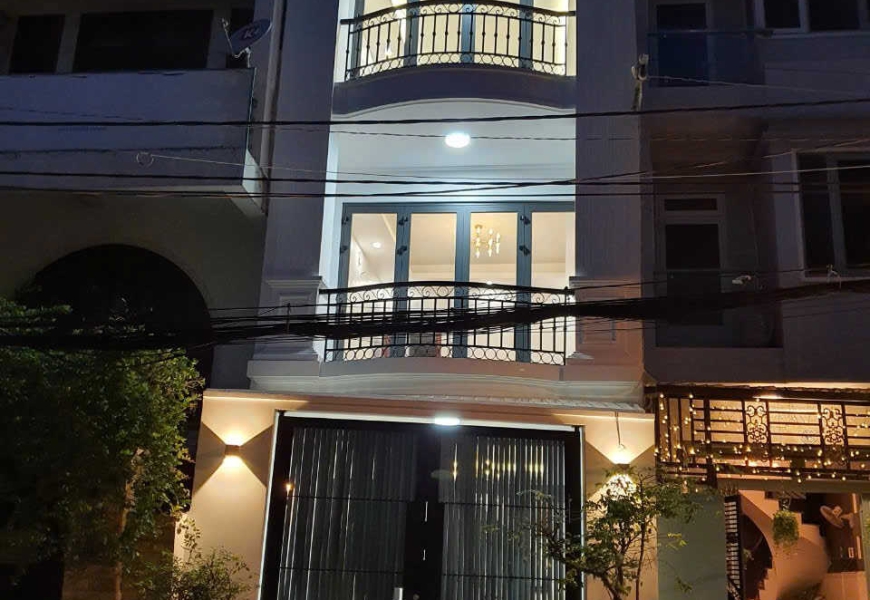Bán nhà mặt tiền hẻm đường nhựa 10m,Nguyễn thị thập Q7