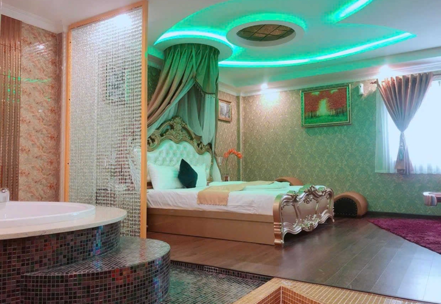 0909227199 Bán khách sạn đường số 7, khu dân cư Trung Sơn, , Huyện Bình Chánh Gần Himlam Lotte Q7