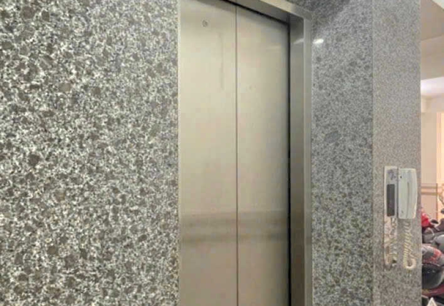 Bán Khách sạn 2 sao Nguyễn Thị Thập Quận 7