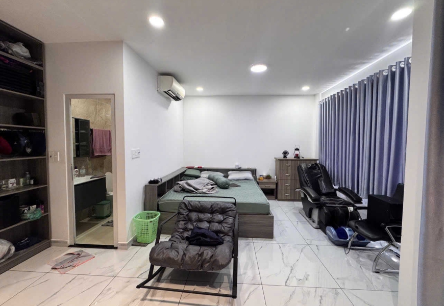0909227199 Bán Nhà Hẻm Trần Xuân Soạn , Phường Tân Hưng Gần Sát Khu Đô Thị Himlam , Lotte Q7