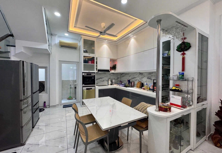 0909227199 Bán Nhà Hẻm Trần Xuân Soạn , Phường Tân Hưng Gần Sát Khu Đô Thị Himlam , Lotte Q7