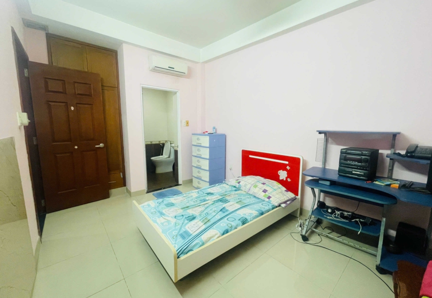 Bán nhà hẻm xe tải kinh doanh mua bán 730/2 huỳnh tấn phát,p Tân Phú Q7