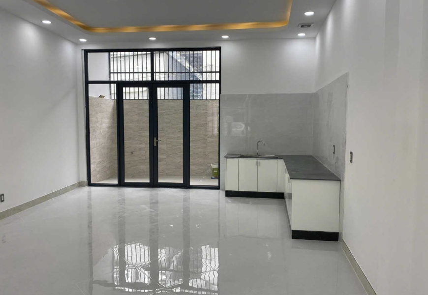Bán nhà 2 mặt tiền trước sau Huỳnh Tấn Phát, Tân Phú Q7