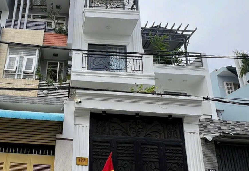 Căn hộ 11 phòng doanh thu 60 triệu/ tháng có thang máy