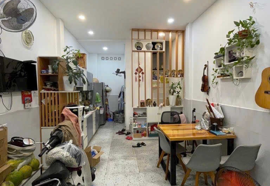 Bán nhà đường số 42, Tân Quy, Quận 7
