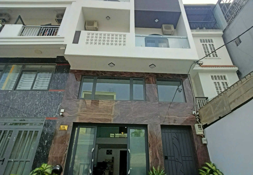Bán căn hộ dịch vụ đường số Lâm Văn Bền, Q7. Thu nhập 100tr/1tháng. Giá 27 TỶ (TL)