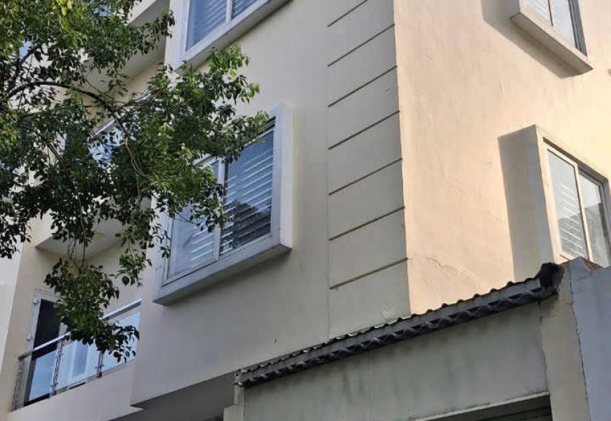 CHÍNH CHỦ GỬI BÁN CĂN GÓC TÂN QUY ĐÔNG QUẬN 7