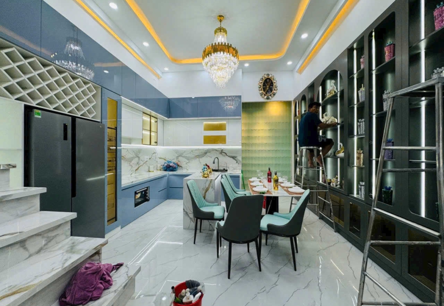 BÁN NHÀ PHỐ 5 TẦNG KDC PHÚ MỸ, PHƯỜNG PHÚ MỸ, QUẬN 7