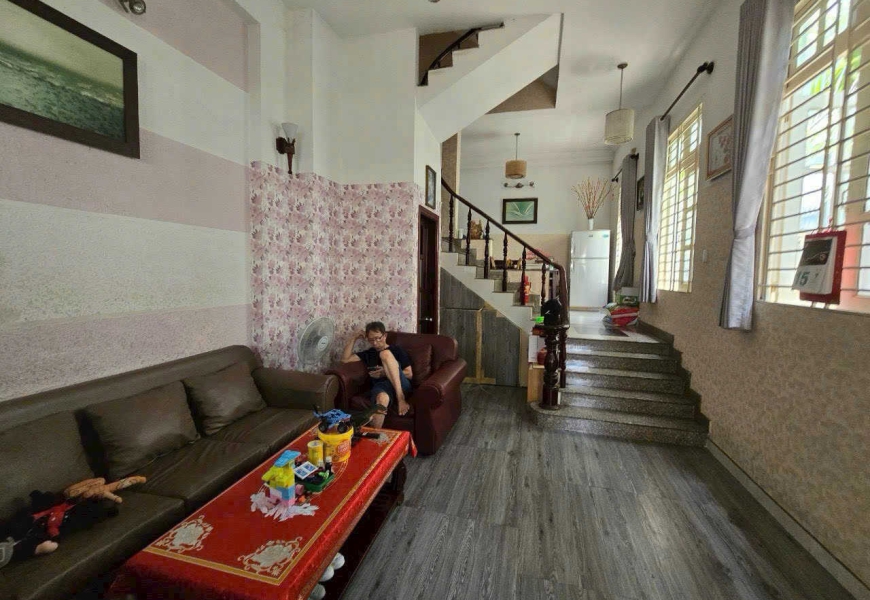 Bán Nhà Căn Góc 2 mặt tiền đường số Tân Quy Quận 7