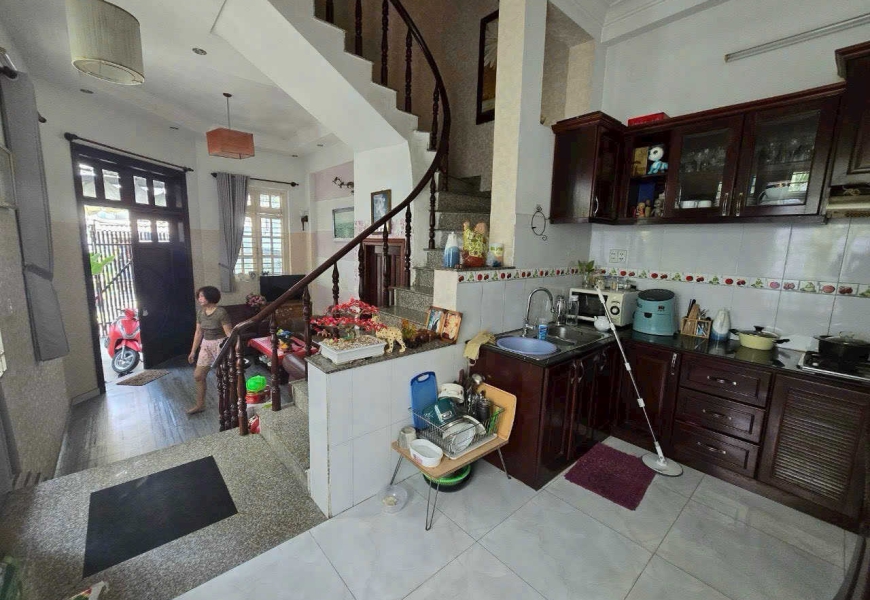 Bán Nhà Căn Góc 2 mặt tiền đường số Tân Quy Quận 7