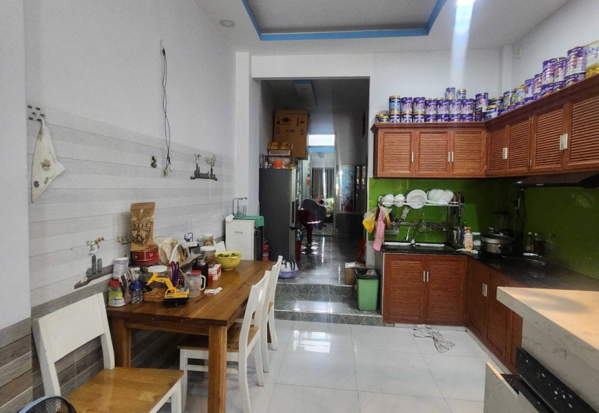 NHÀ NGANG 7M MT ĐƯỜNG SỐ 12M TÂN QUY Q7