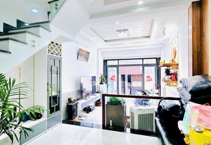 0914020039 EM DUNG Nhà bán chính chủ, sổ Hồng riêng hoàn công đầy đủ. Nhà mới 95% tiện nghi cao cấp giá siêu rẻ