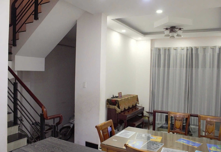 HOT HOT HOT Bán nhà hẻm 3 gác  Huỳnh Tấn Phát ,p phú thuận Q7