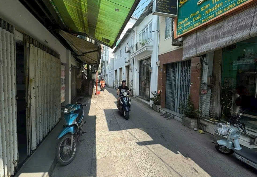0914020039 EM DUNG NHÀ 2 MẶT TIỀN TRƯỚC SAU 793 + 793 TRẦN XUÂN SOẠN KHU KIỀU ĐÀM Q.7