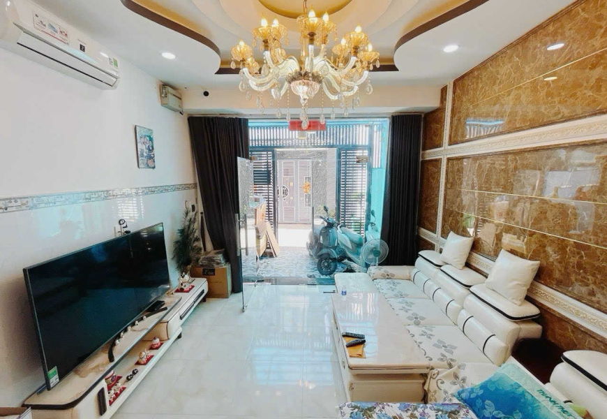 BÁN NHÀ MỚI 2 LẦU ĐƯỜNG XE HƠI 1979/23 TT NHÀ BÈ .TP HCM. LIỀN KỀ Q 7 . GẦN CHỢ PHÚ XUÂN. CÁCH PHÚ MỸ HƯNG 5 PHÚT