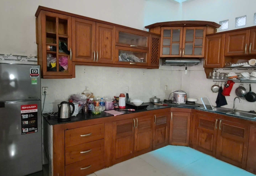 Bán nhà MT đường 5 phường bình thuận quận 7
