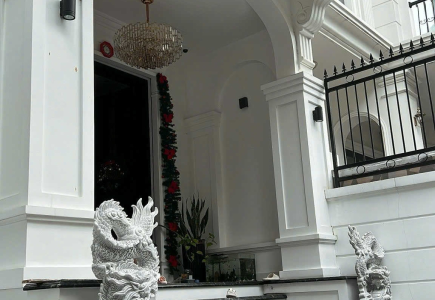 0909227199 Cho thuê biệt thự khu him lam trung tâm Q7 