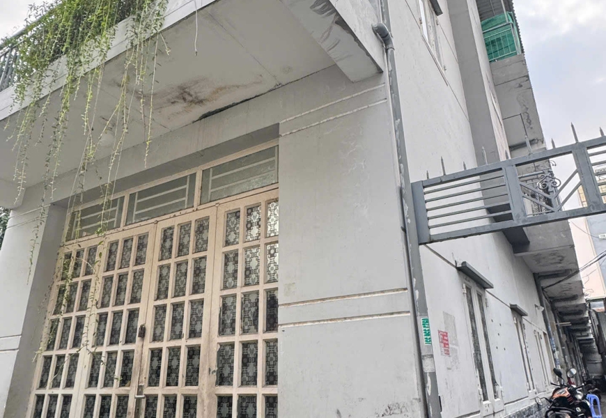 0909227199 Bán gấp dãy nhà trọ hẻm cách đường Lê Văn Lương 50m , P.Tân Hưng gần Lotte Q7
