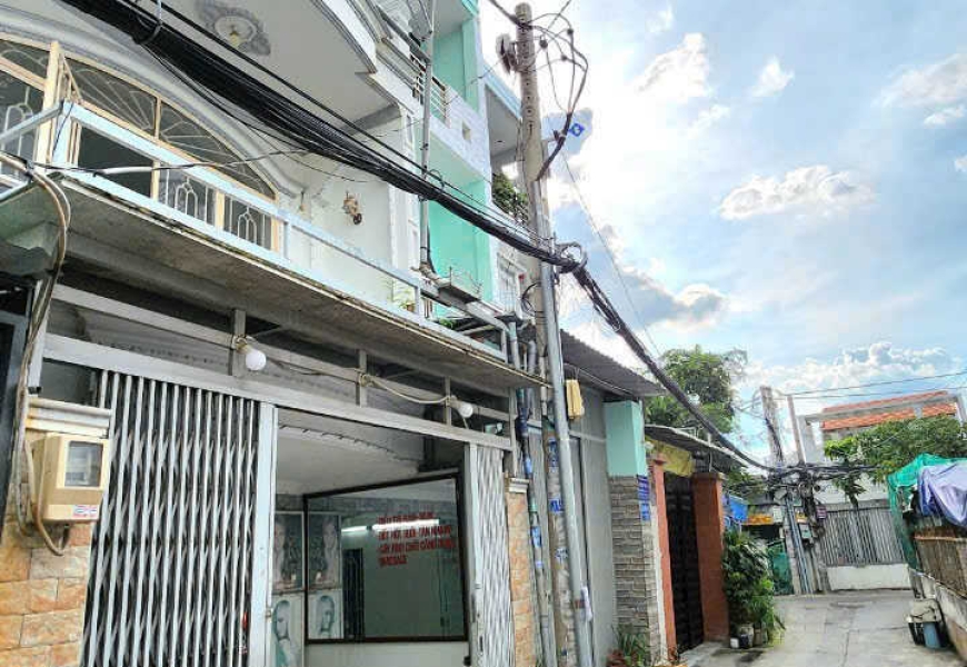 0914020039 EM DUNG Nhà bán hẻm 88/ Nguyễn Văn Quỳ. P.Phú Thuận, Quận 7