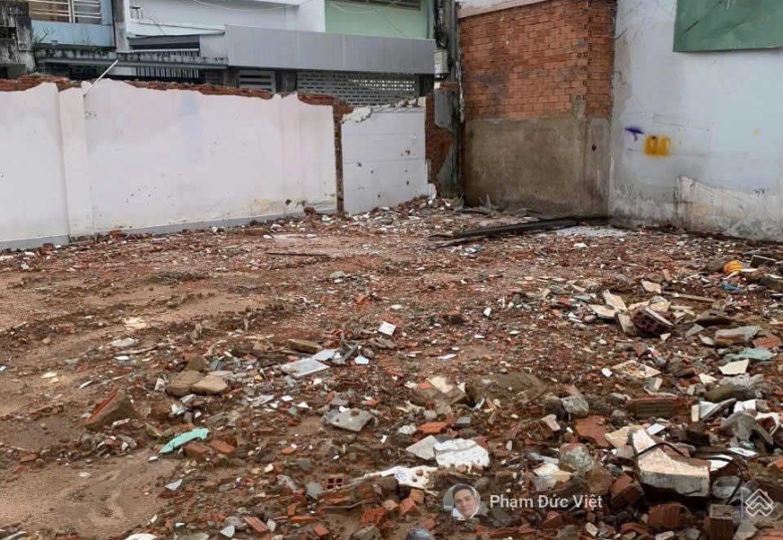 Bán gấp đất hẻm trước nhà 5m điện nước âm