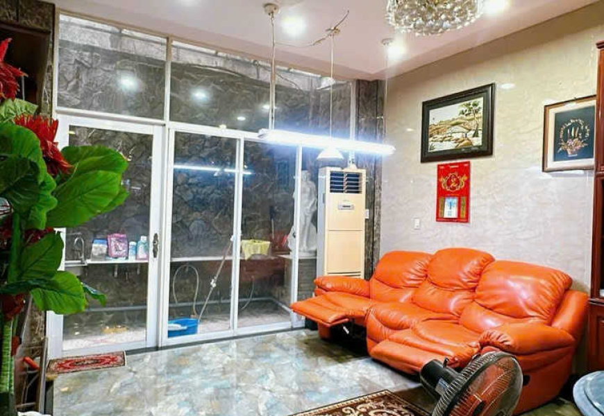 0914020039 EM DUNG BIỆT THỰ SÁT PHÚ MỸ HƯNG, CÁCH BIGC 50M, 7.6M X 18M
