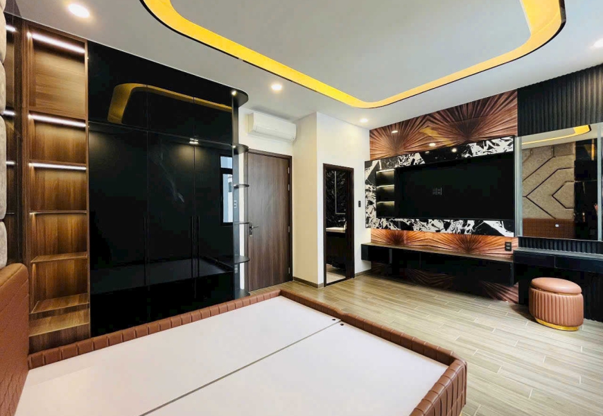 Nhà đẹp sang chảnh - Bán nhà mặt tiền đường số,kdc Phú Mỹ,Q7..liền kề Phú Mỹ Hưng