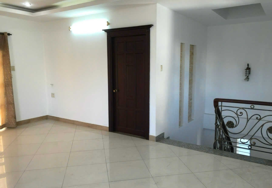 Bán Căn Góc 2 MT đường kinh doanh Lâm Văn Bền Q7