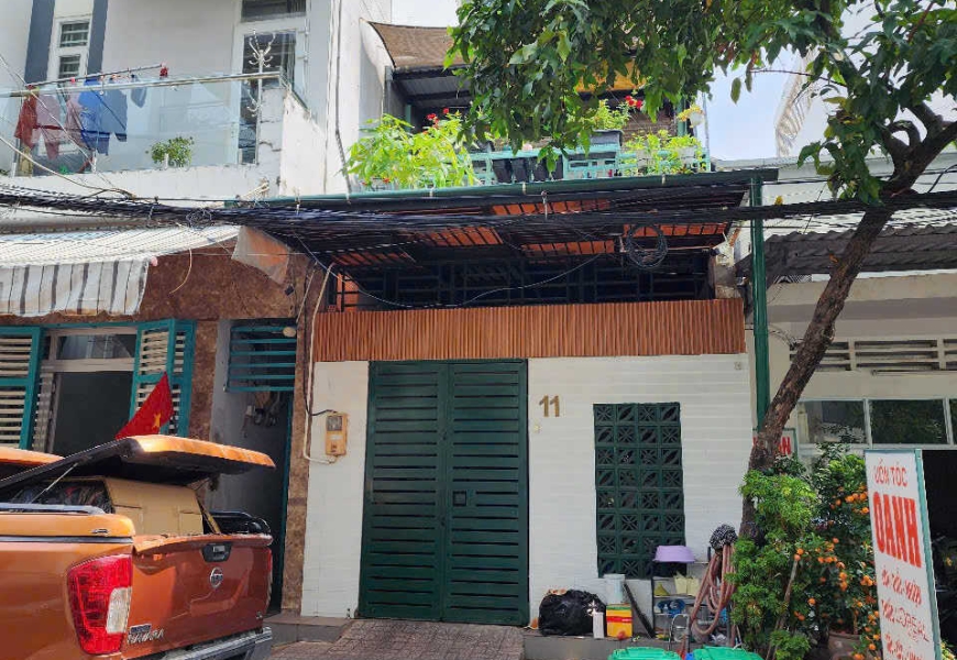 Bán nhà mặt tiền đường Số kế NGUYỄN THỊ THẬP QUẬN 7