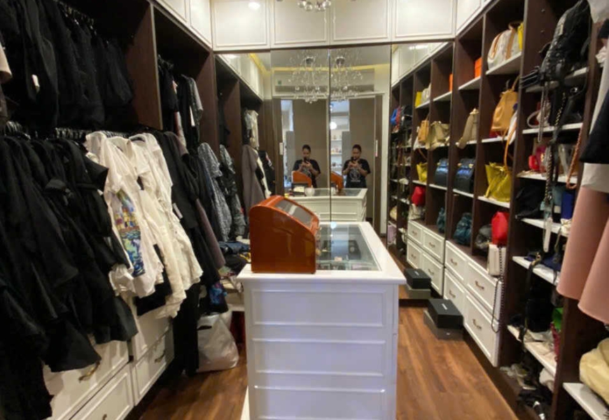 Bán đi định cư nước ngoài CĂN HỘ 253m2 SUNRISE CITY CENTRAL CHỈ NHỈNH 50 TRIỆU/M2. GIÁ TỐT NHẤT HIỆN NAY