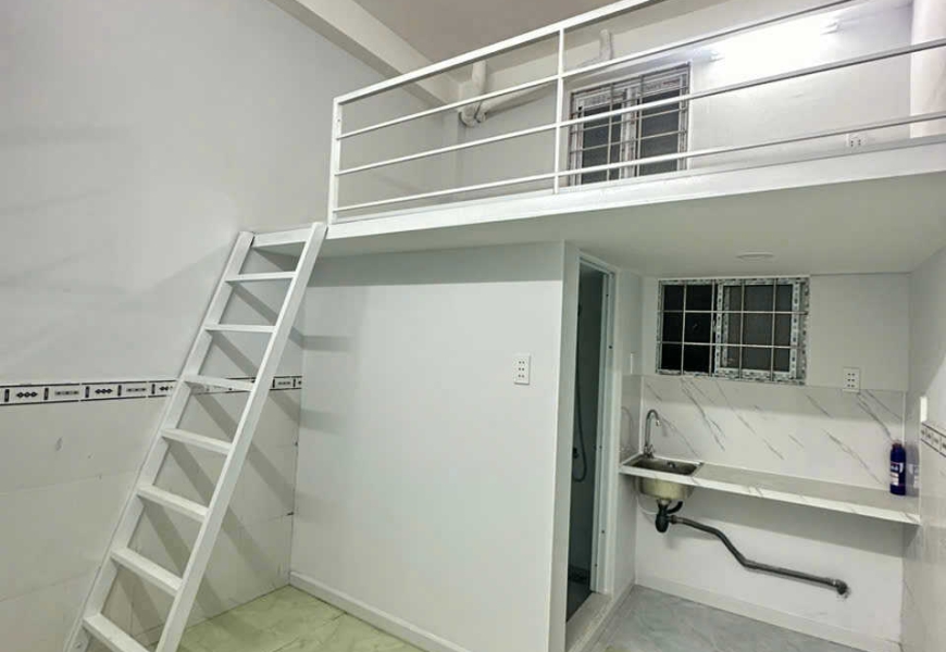 Bán nhà MT Lê Thị Chợ,p Phú thuận Q7