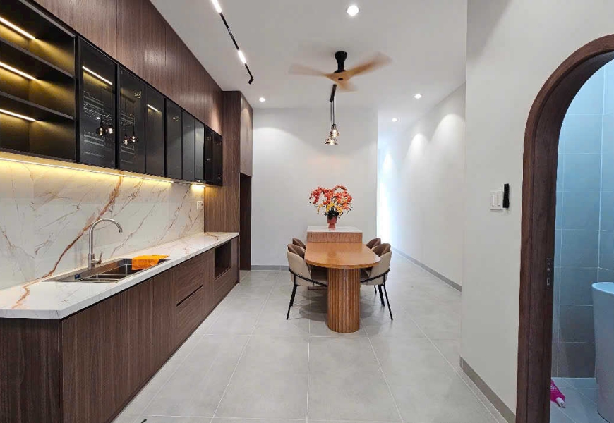 0914020039 EM DUNG Bán Nhà Sân Vườn Mới Đẹp Đặng Nhữ Lâm, Thị Trấn Nhà Bè - 4,5m x 30m - 6TỶ590 - Full Nội Thất