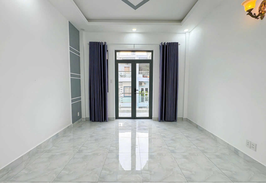 Bán Nhà Hẻm Xe Hơi Đường Huỳnh Thị Đồng, Thị Trấn Nhà Bè - Cách Phú Mỹ Hưng 5phut đi xe máy
