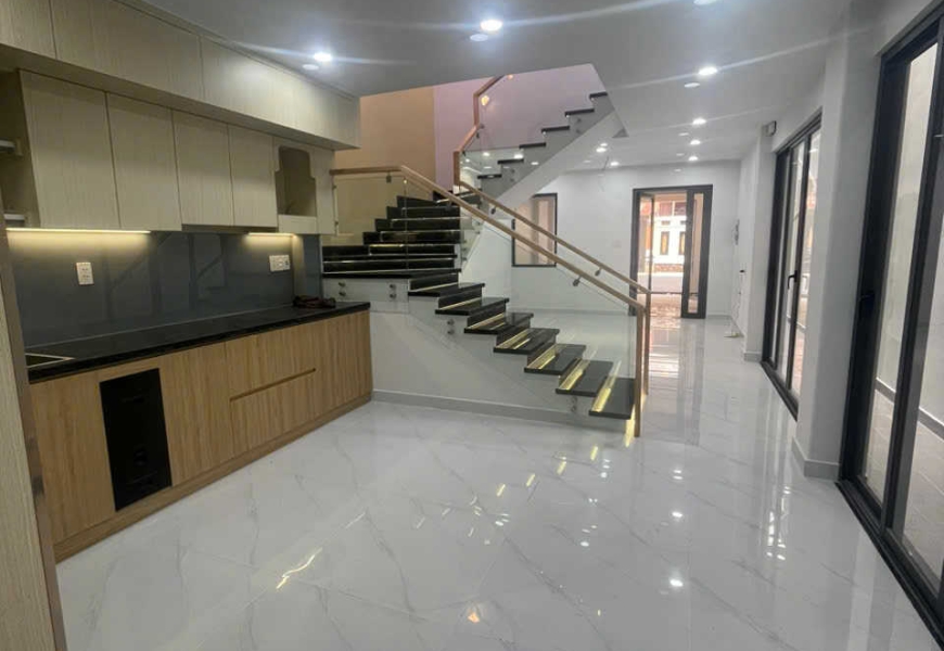 Bán nhà mới mặt tiền hẻm 12m, đường Lê Văn Lương, Tân kiểng, Q7