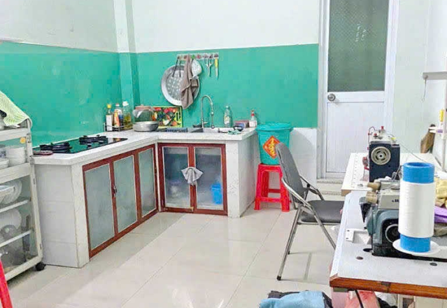 Nhà Hẻm 4m Hẻm.1247 Đường Huỳnh Tấn Phát, P. Phú Thuận, Q7
