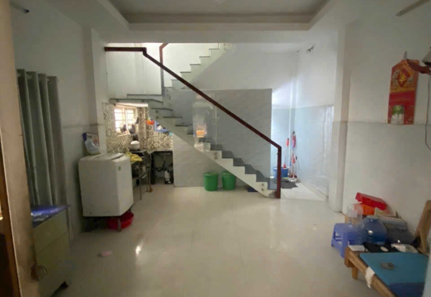 HÀNG VỀ - QUẬN 7. ĐƯỜNG BÙI VĂN BA